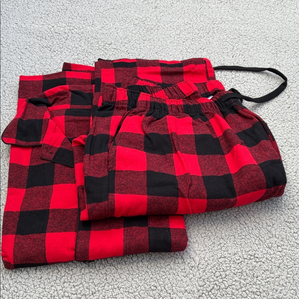 Lapasa Plaid Red and Black  pajama set of 2 sz XL cotton